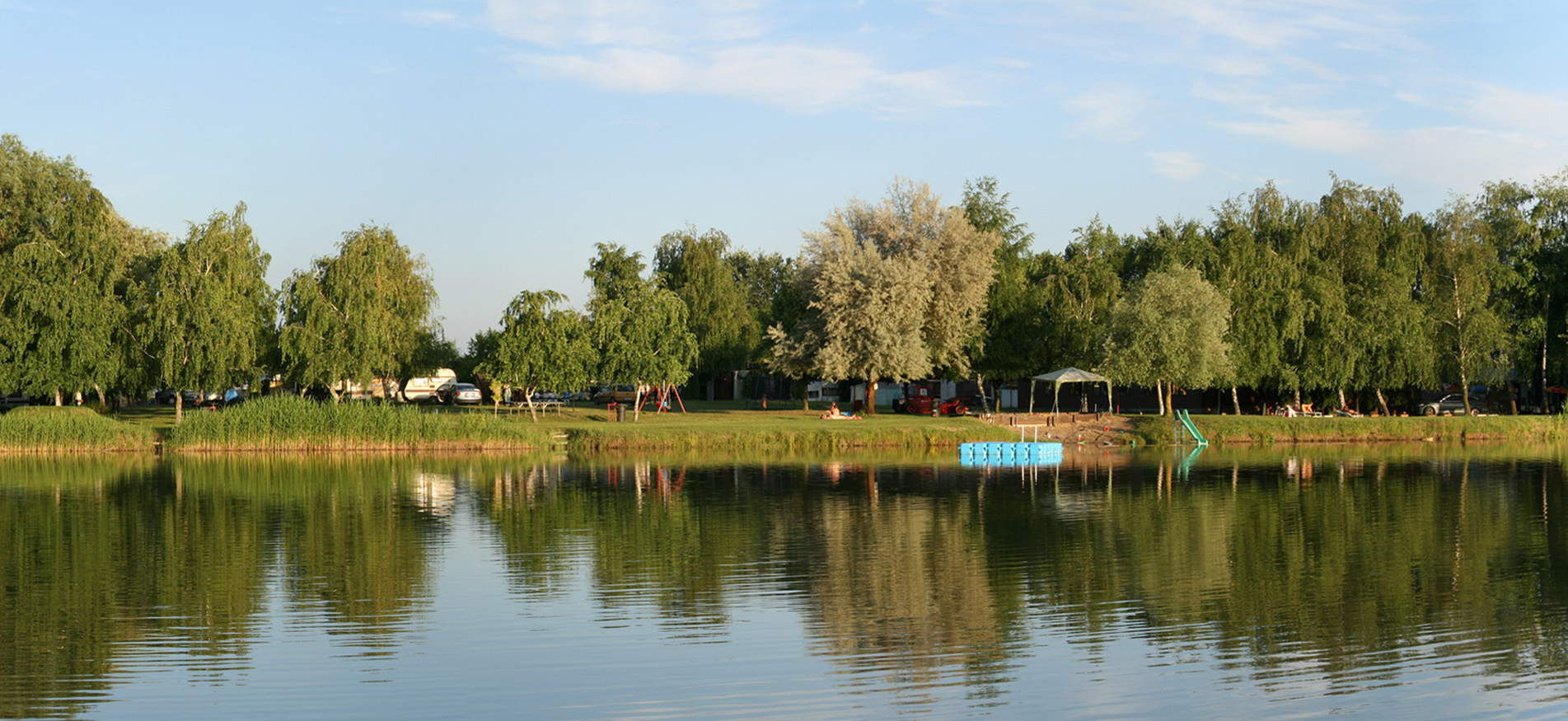Sziksósfürdői Naturista Strand és Kemping
